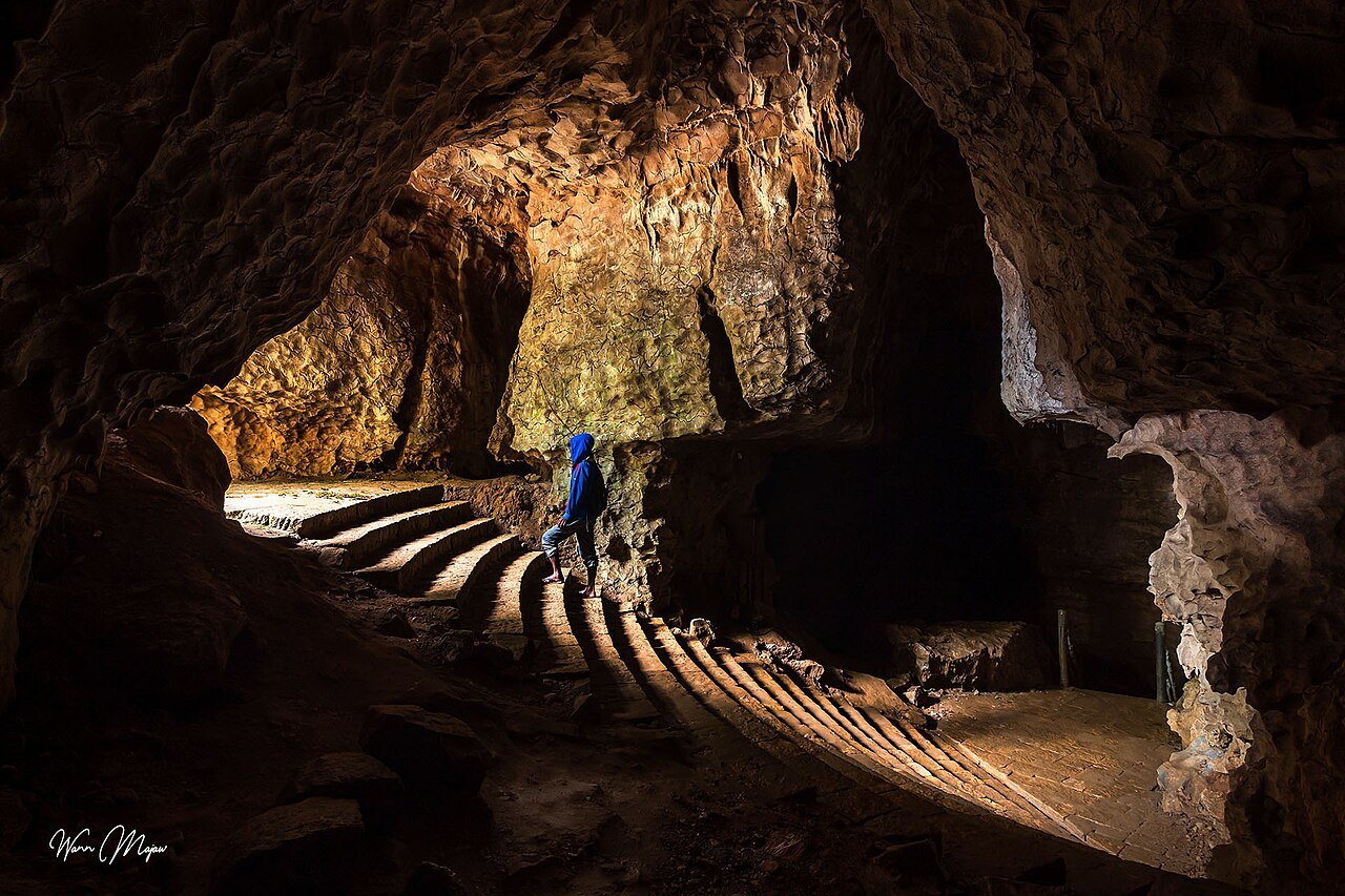 Arwah Cave